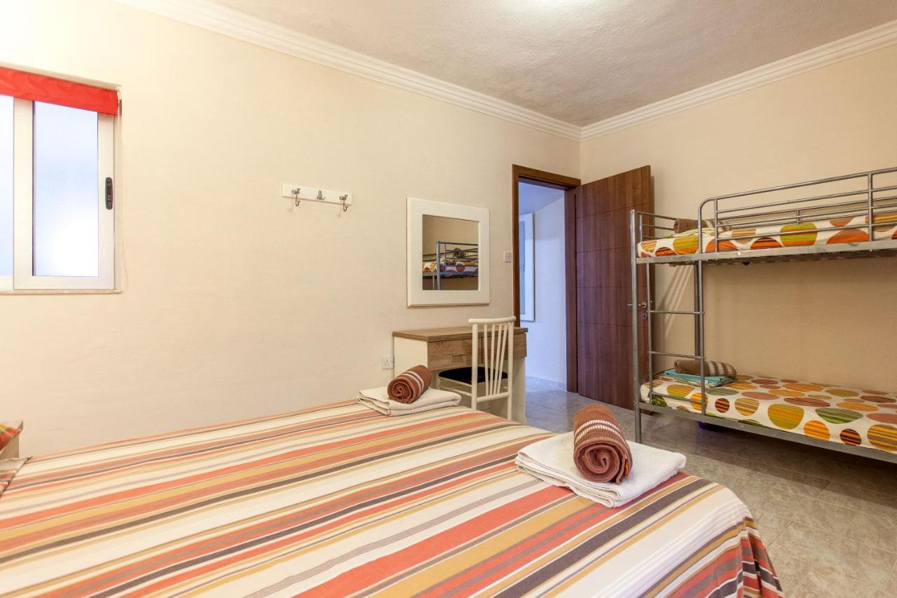 Pool And Sea Merill Apartments - Happy Rentals Mellieħa Eksteriør billede
