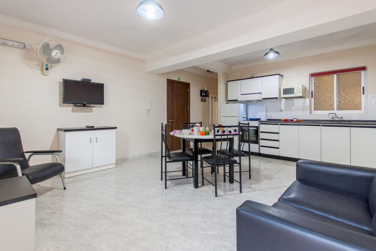 Pool And Sea Merill Apartments - Happy Rentals Mellieħa Eksteriør billede
