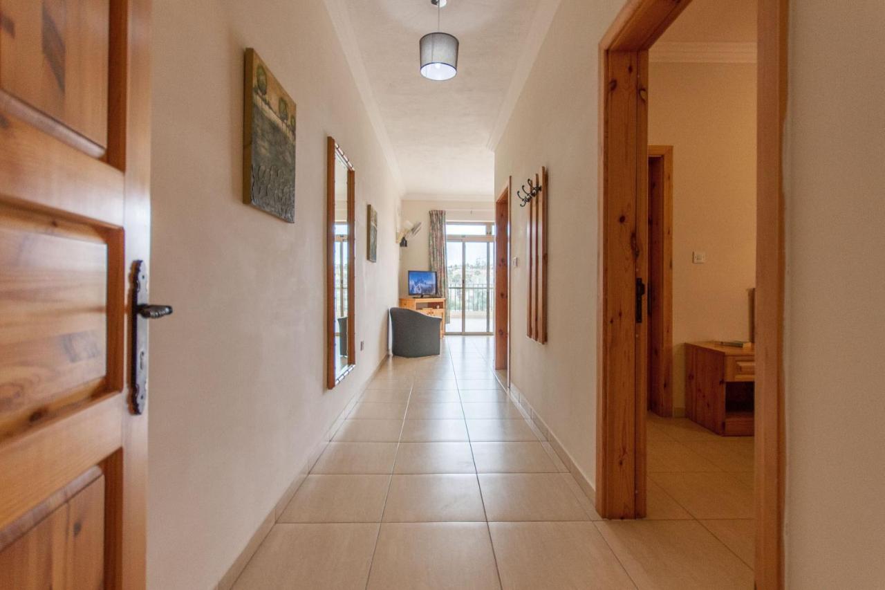 Pool And Sea Merill Apartments - Happy Rentals Mellieħa Eksteriør billede