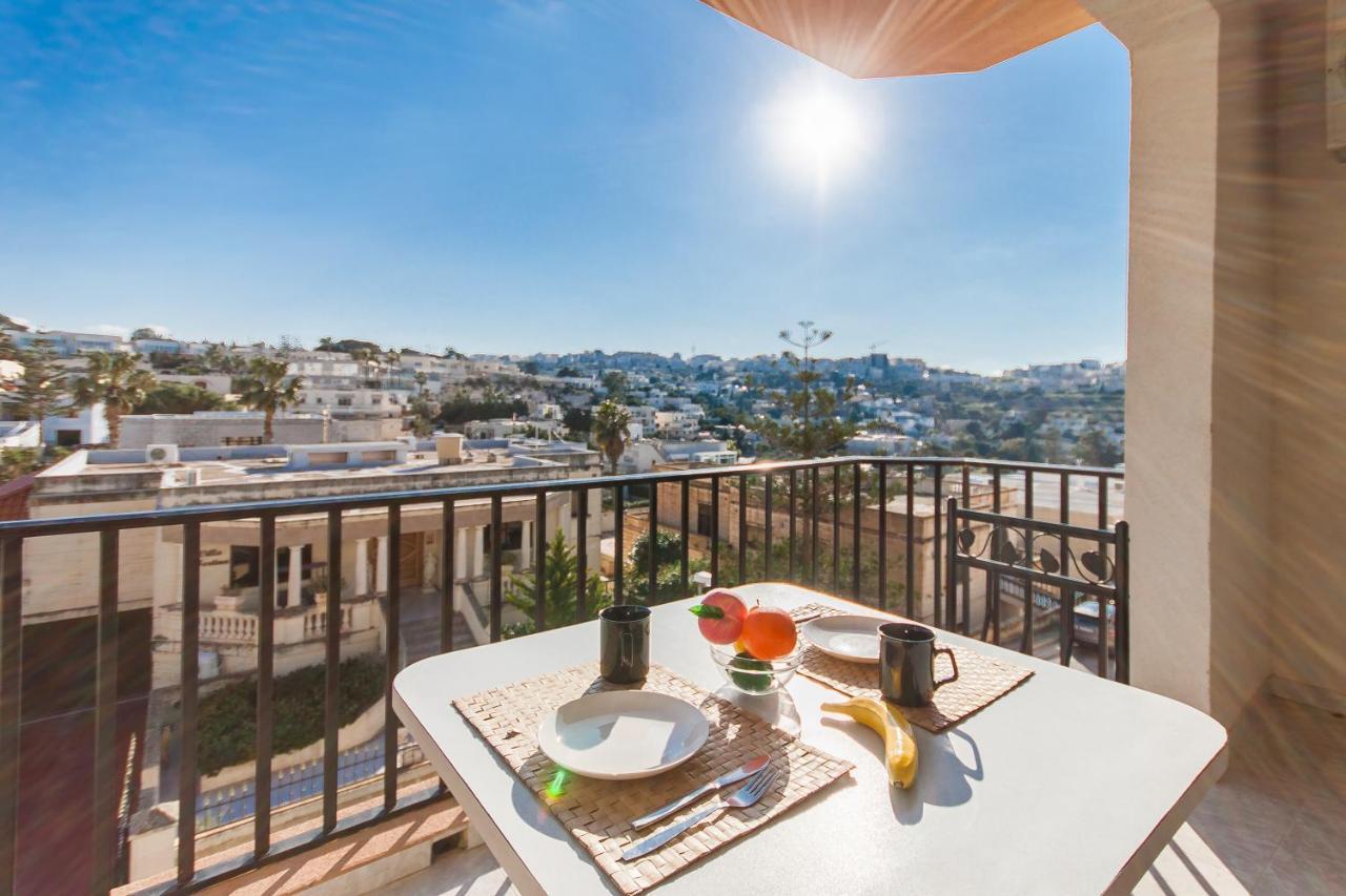 Pool And Sea Merill Apartments - Happy Rentals Mellieħa Eksteriør billede