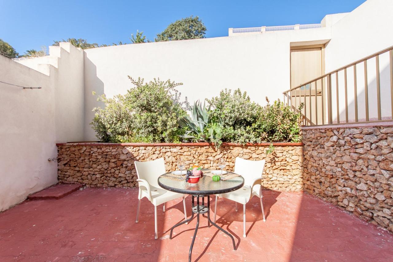 Pool And Sea Merill Apartments - Happy Rentals Mellieħa Eksteriør billede