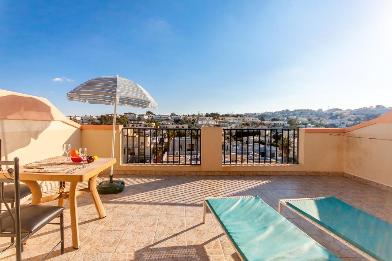 Pool And Sea Merill Apartments - Happy Rentals Mellieħa Eksteriør billede